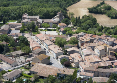 Vue aérienne village Saint-Papoul