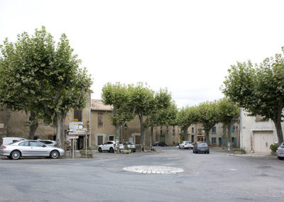 Vue centre village Saint-Papoul